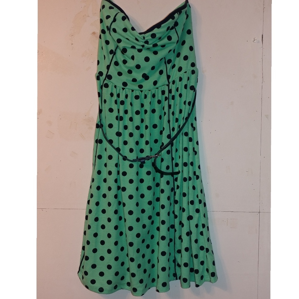 Polka dot strapless mini dress